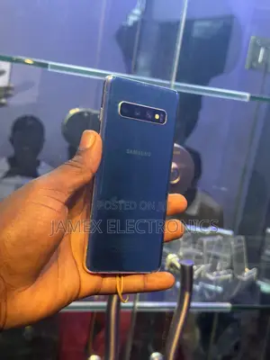 Samsung Galaxy S10 128 GB Blue