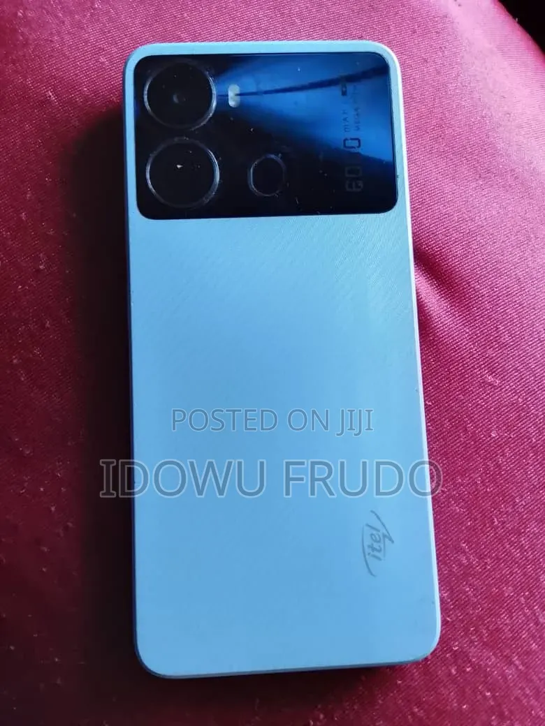 Itel P40 64 GB Blue