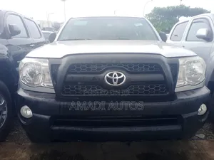 Toyota Tacoma Double Cab V6 Automatic 2012 Silver