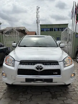 Toyota RAV4 Limited V6 4x4 2009 White