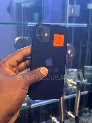 Apple iPhone 12 64 GB Black