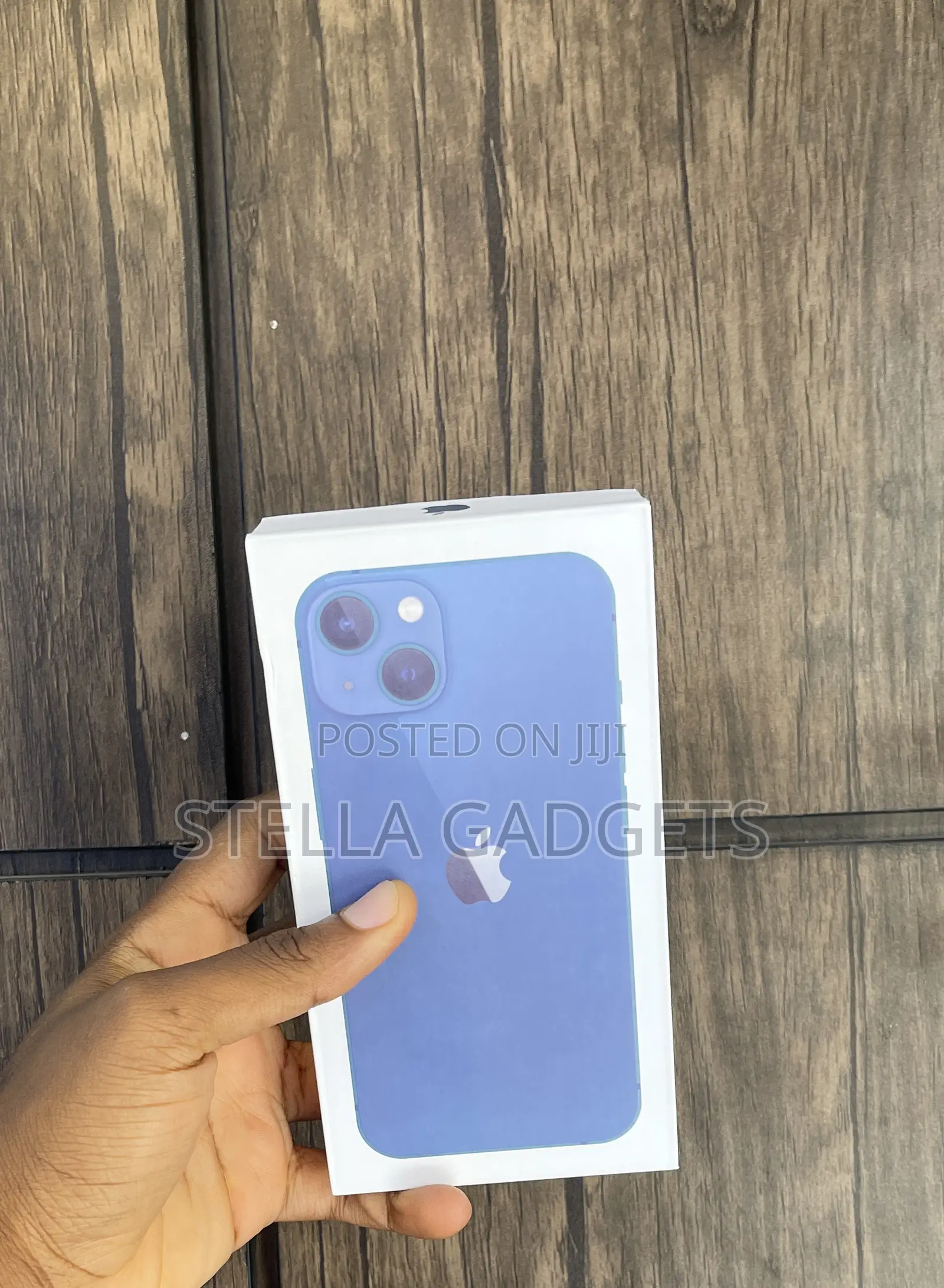 New Apple iPhone 13 128 GB Blue