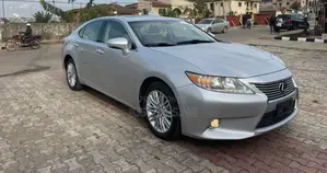 Lexus ES 2013 Silver
