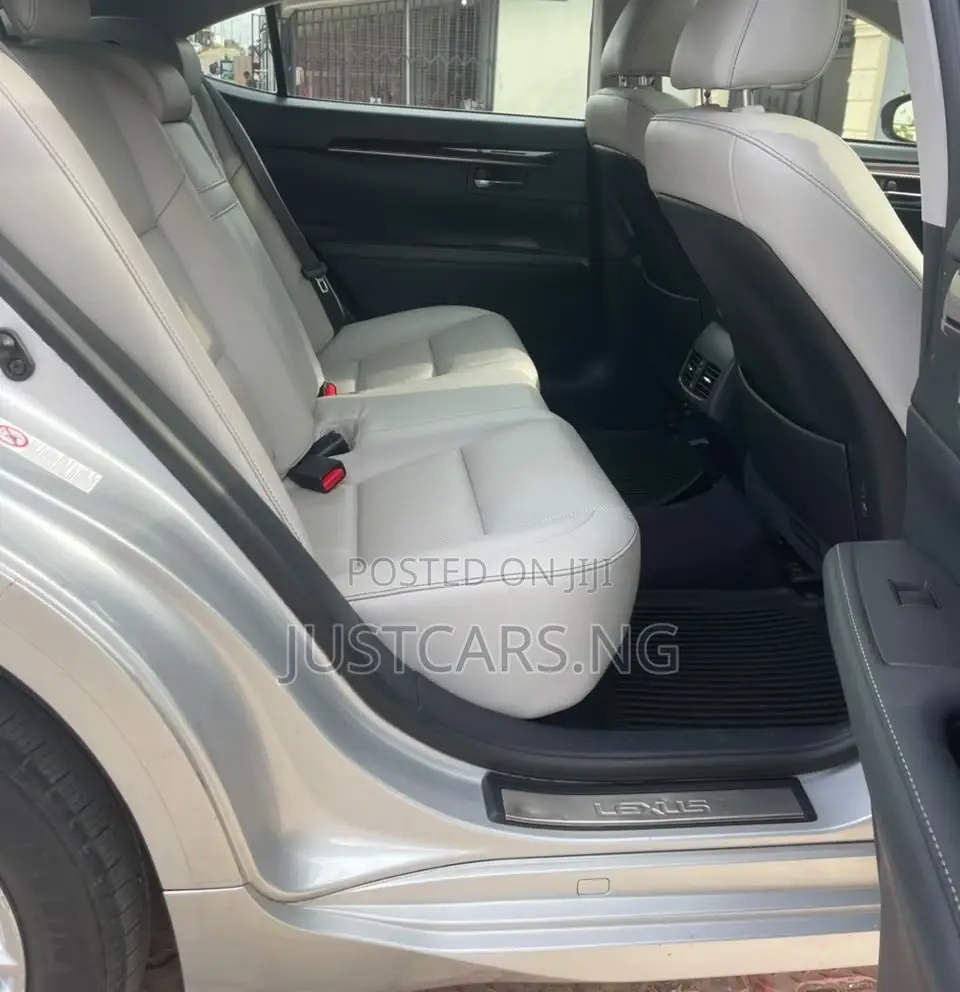 Lexus ES 2013 Silver