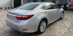 Lexus ES 2013 Silver