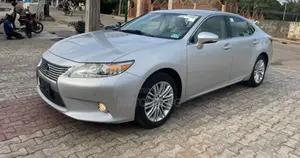 Lexus ES 2013 Silver