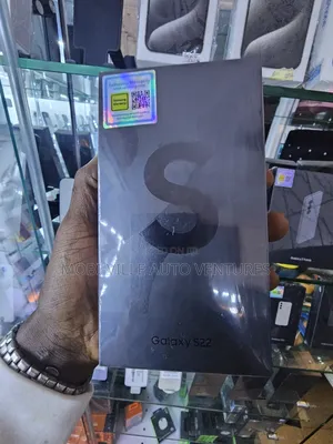 New Samsung Galaxy S22 5G 256 GB Black