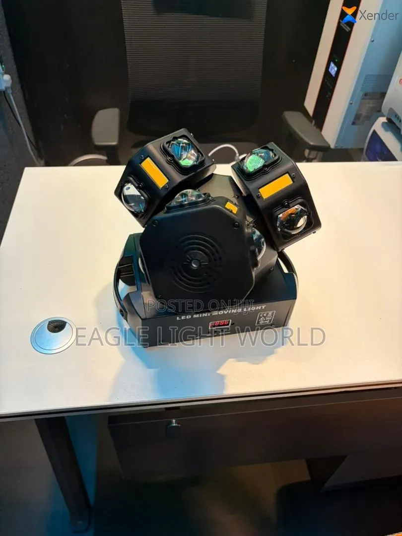 Three Head Robot Light