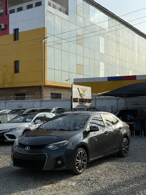Toyota Corolla S 4dr Sedan (1.8L 4cyl CVT) 2016 Gray