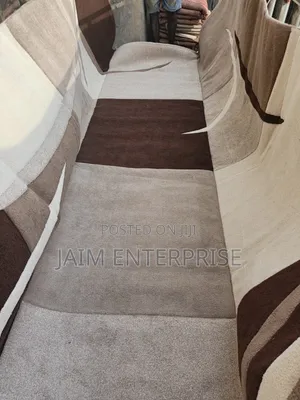 Contemporary Turkish 10 by 13 Center Rug