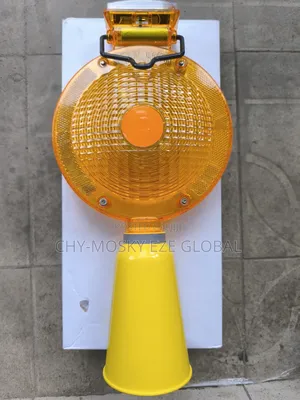 Solar Caution Cone Light