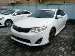 Toyota Camry 2014 White