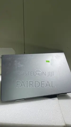 Laptop Dell Vostro 15 5568 8GB Intel Core i5 SSD 256GB