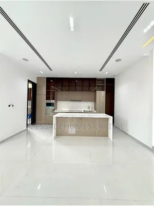 5bdrm Maisonette in Parkview Estate for sale