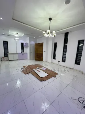 1bdrm Apartment in Ikota for rent
