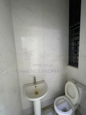1bdrm Apartment in Ikota for rent