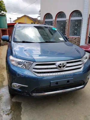 Toyota Highlander Limited 2012 Blue