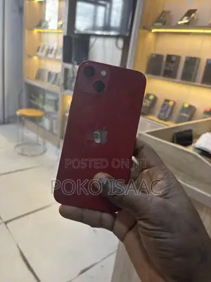 Apple iPhone 13 128 GB Red