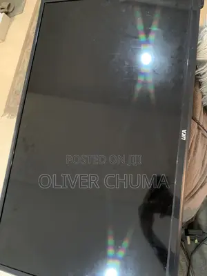 Uka 32 Inches Tv in Good Condition
