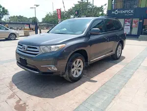 Toyota Highlander 2010 Gray