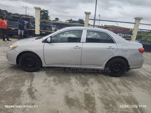Toyota Corolla 2013 Silver
