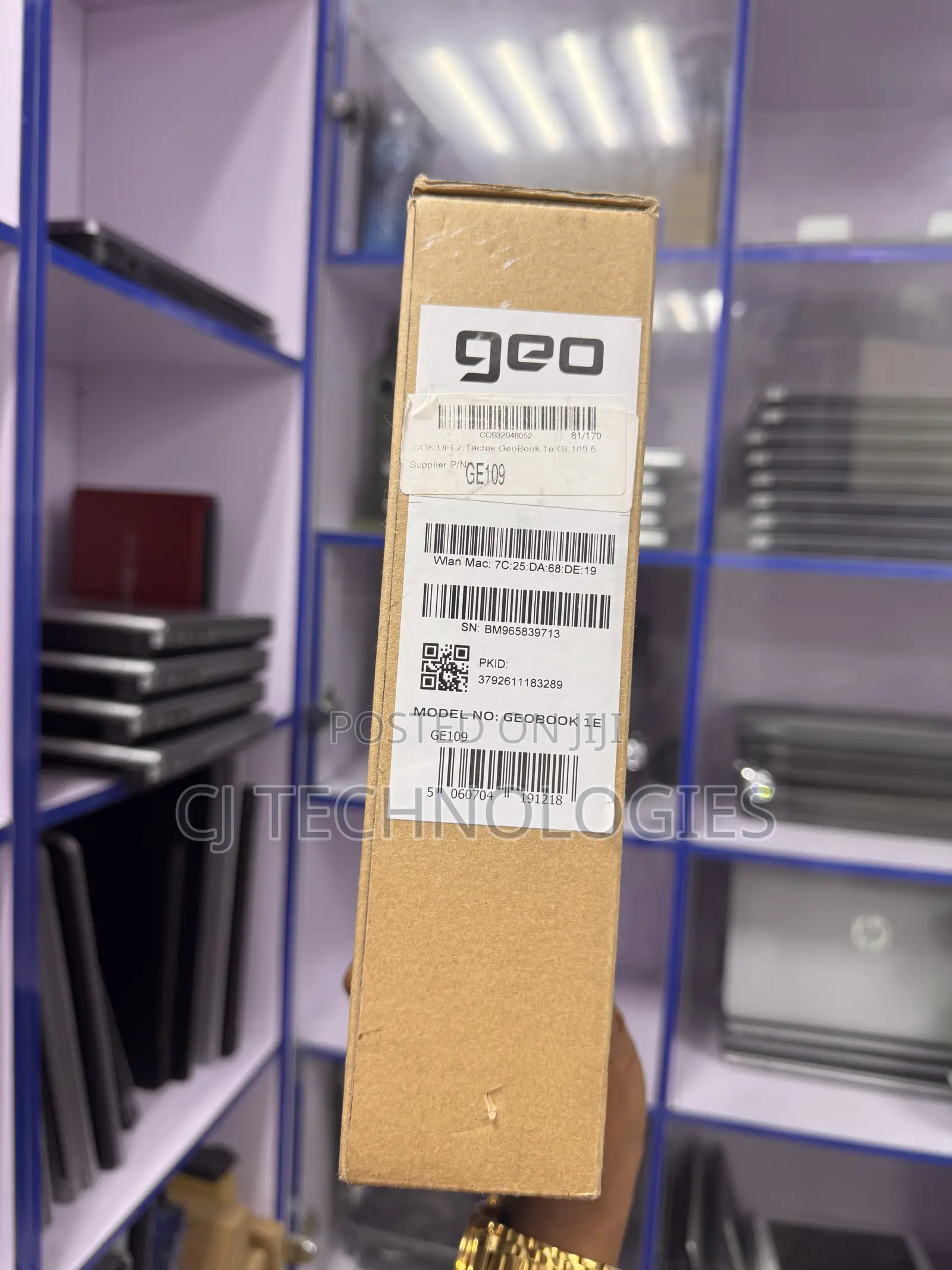New Laptop Geo Geobook 1E 4GB Intel Celeron SSD 60GB