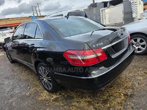 Mercedes-Benz E350 Base 4Matic Sedan AWD (3.5L 6cyl 7A) 2013 Black