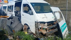 Toyota HiAce 2010 White