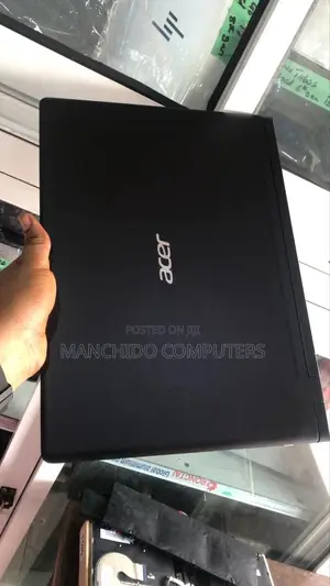 Laptop Acer Swift 7 8GB Intel Core i7 SSD 256GB