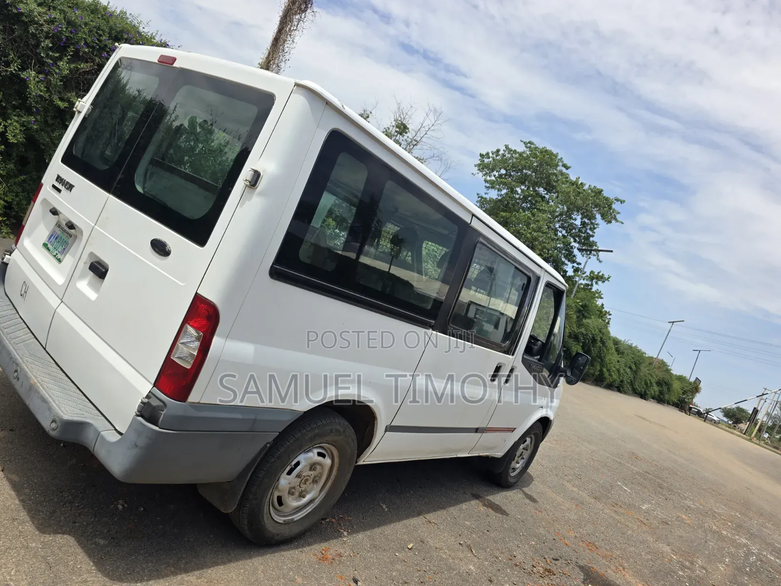 Ford Transit 2002 White