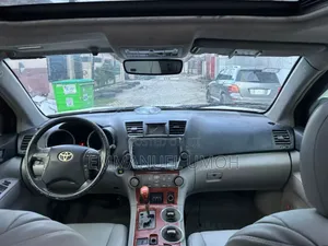 Toyota Highlander 2010 White