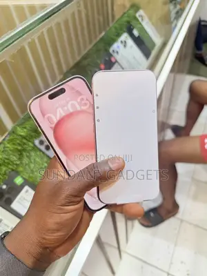 Apple iPhone 15 128 GB Pink