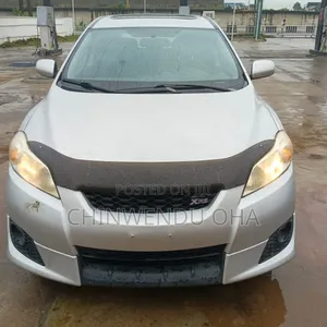 Toyota Matrix 2009 Silver