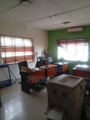 Furnished Mini Flat Office Space in Shared Space