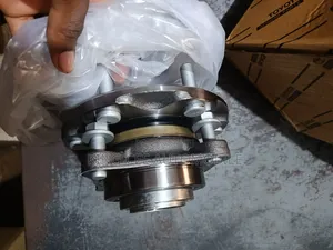 Front Hub Toyota Tacoma 2012-2024 2x4