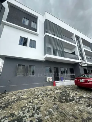 2bdrm Apartment in Lekki Scheme 2 for rent