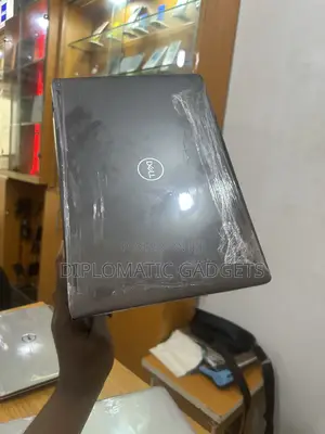 Laptop Dell Latitude 5300 8GB Intel Core i5 SSD 256GB
