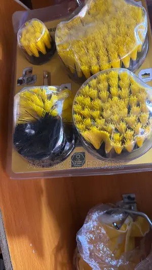 Cleaning Brush