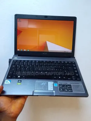 Laptop Acer Aspire AS4750z 4GB Intel Celeron HDD 320GB