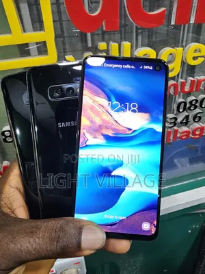 Samsung Galaxy S10e 128 GB Black