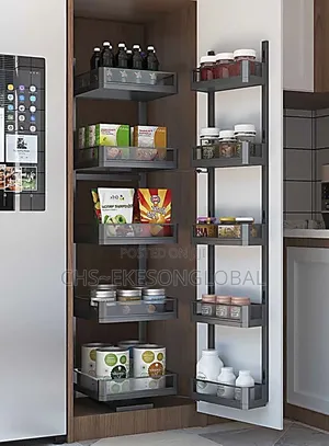 Kitchen Glass Pantry Unit With 12 Baskets