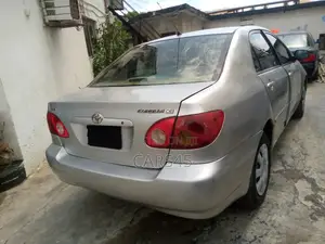 Toyota Corolla 2003 Silver