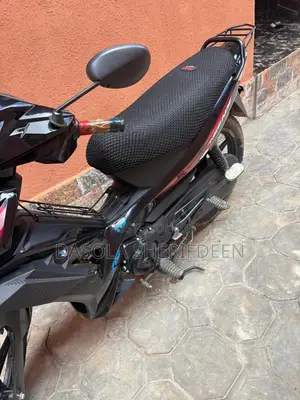 TVS Neo NX 2024 Black