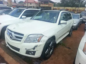 Mercedes-Benz GLK-Class 2012