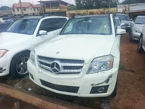 Mercedes-Benz GLK-Class 2012