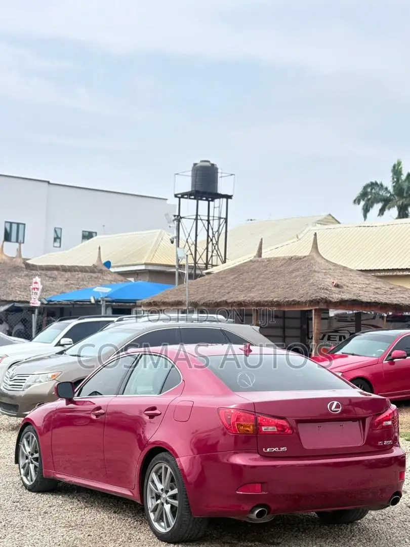Lexus IS 2008 Red