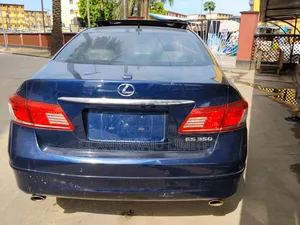 Lexus ES 350 2012 Blue