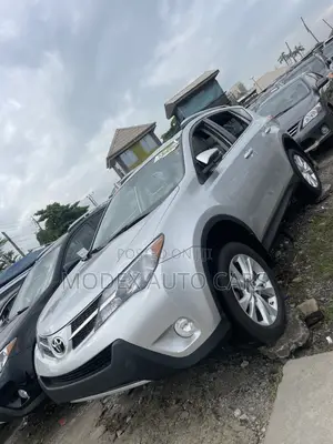 Toyota RAV4 2015 Silver