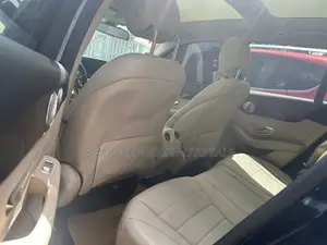 Mercedes-Benz GLC-Class 2016 Blue