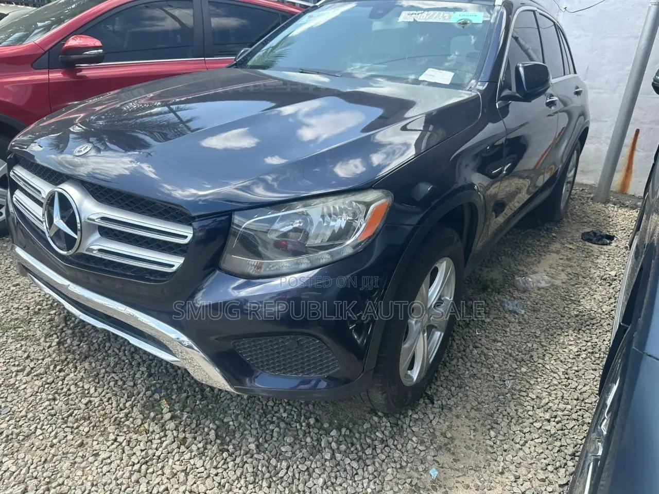 Mercedes-Benz GLC-Class 2016 Blue